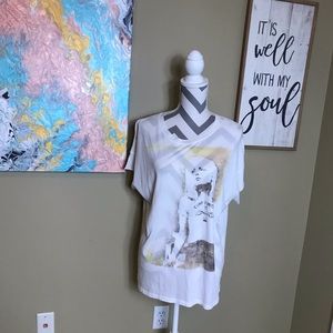 Junk Food Short Sleeve Graphic T-shirt NWOT